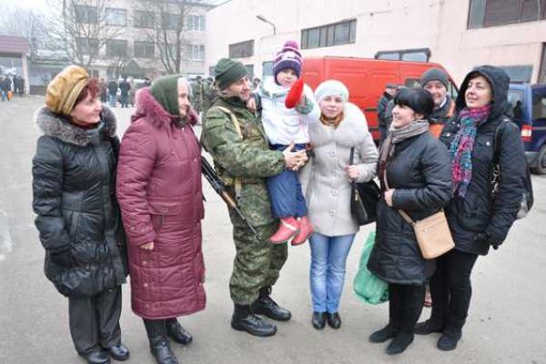 Тернопольские милиционеры вернулись с Востока Тернопольские милиционеры вернулись с Востока