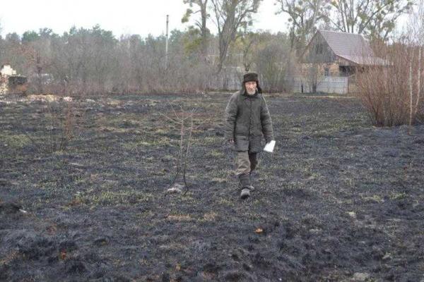На Киевщине горит трава... горят дома... На Киевщине горит трава... горят дома...