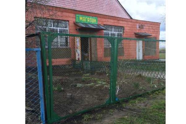 На Ровенщине ищут преступников, напавших на продавца магазина