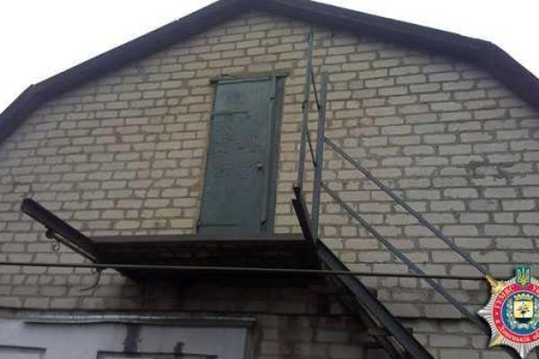 В Селидово у братьев-боевиков изъяли арсенал боеприпасов