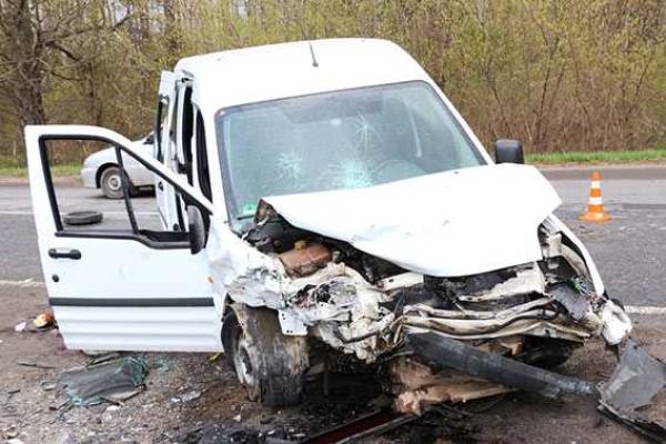 В аварии в Литинском районе погибли два человека