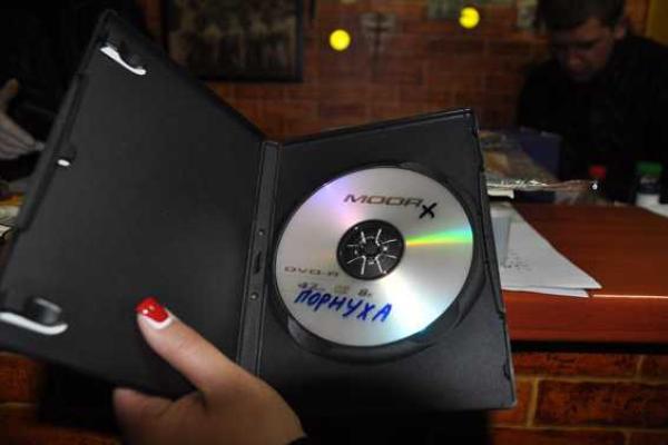 На Николаевщине трое местных жителей организовали место разврата для иностранцев На Николаевщине трое местных жителей организовали место разврата для иностранцев