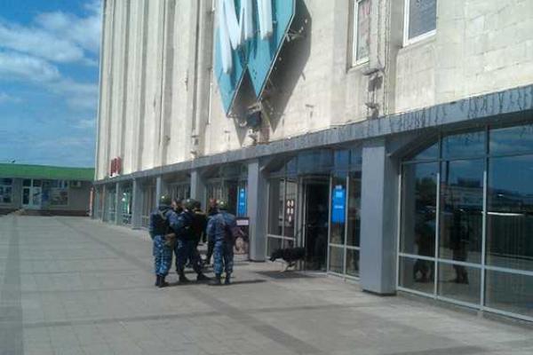 Очередное сообщение о заминировании торгового центра в Одессе не подтвердилось Очередное сообщение о заминировании торгового центра в Одессе не подтвердилось