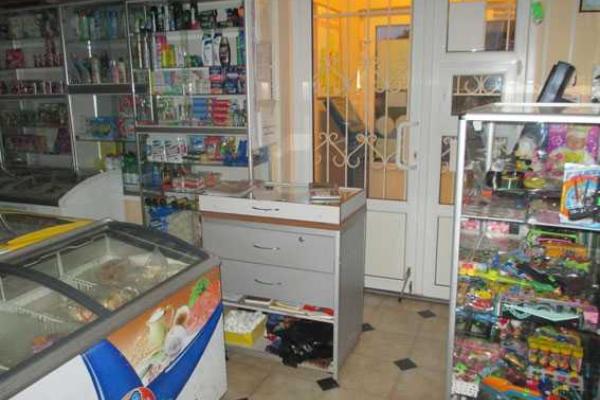 На Запорожчине бывший работник магазина совершил на него разбойное нападение На Запорожчине бывший работник магазина совершил на него разбойное нападение