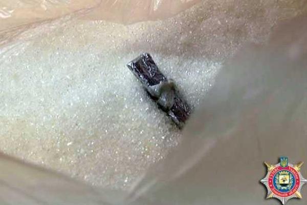 В мариупольский следственный изолятор пытались пронести наркотики в сахаре В мариупольский следственный изолятор пытались пронести наркотики в сахаре