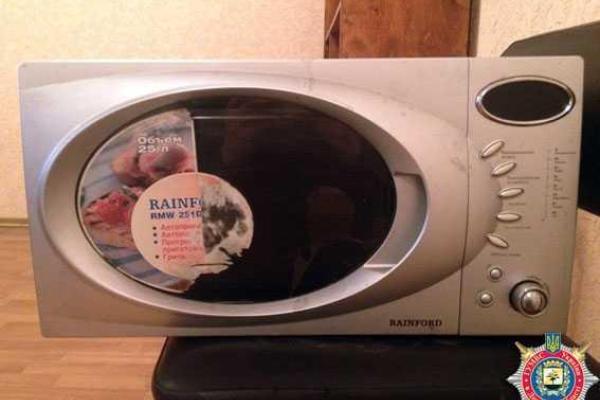 В Красноармейске оперативники задержали серийного вора из Горловки