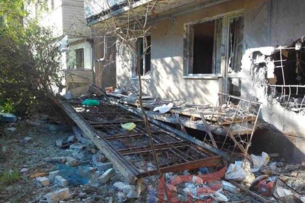 В результате обстрела ЖМ "Комсомолец" в Горловке погибла молодая женщина