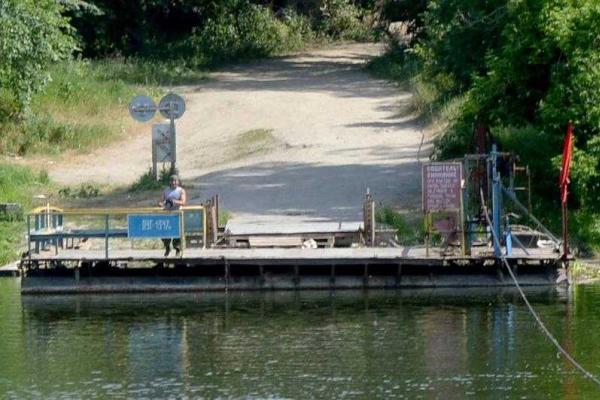 Москаль сделал селфи с боевиками "ЛНР" Москаль сделал селфи с боевиками "ЛНР"