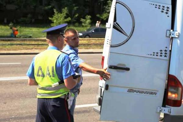 На Винничине задержали нетрезвого водителя автобуса На Винничине задержали нетрезвого водителя автобуса