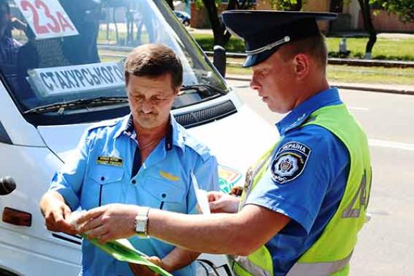 На Винничине задержали нетрезвого водителя автобуса На Винничине задержали нетрезвого водителя автобуса