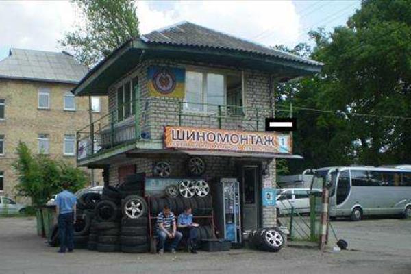 Киевская милиция задержала воров автоколес Киевская милиция задержала воров автоколес