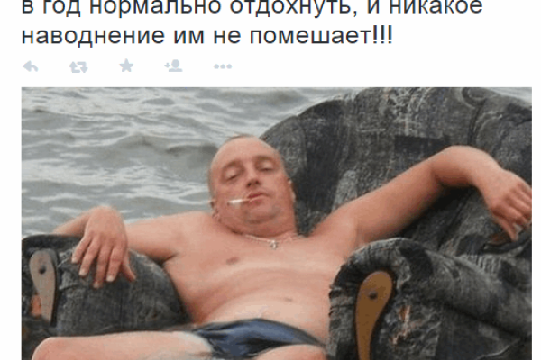 Сеть взорвали фотожабы из-за потопа в Сочи