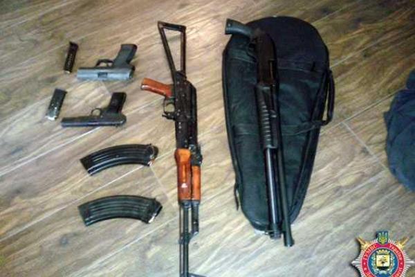 Милиционеры Донетчины изъяли арсенал оружия