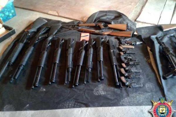 Милиционеры Донетчины изъяли арсенал оружия