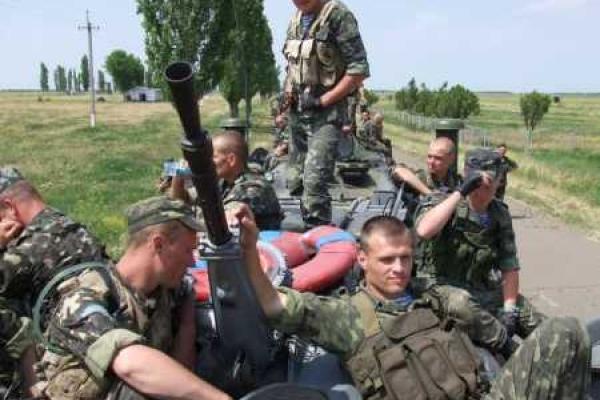 Нового секс-символа киевской полиции нашли в соцсетях