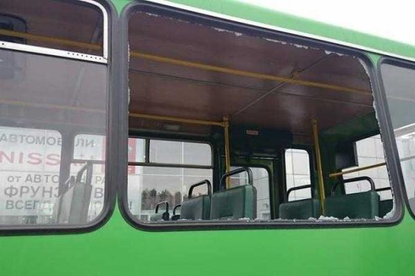 Обстрел маршруток в Харькове: опубликованы фото Обстрел маршруток в Харькове: опубликованы фото