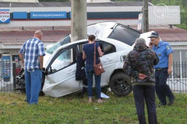 Смертельное ДТП в Мариуполе: погиб 23-летний парень Смертельное ДТП в Мариуполе: погиб 23-летний парень
