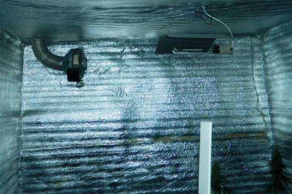 Киевские милиционеры приехали спасать девушку и обнаружили нарколабораторию Киевские милиционеры приехали спасать девушку и обнаружили нарколабораторию