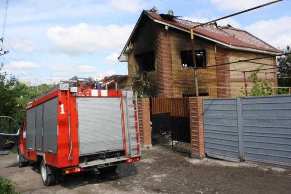 В Запорожье на пожаре травмировался 36-летний мужчина