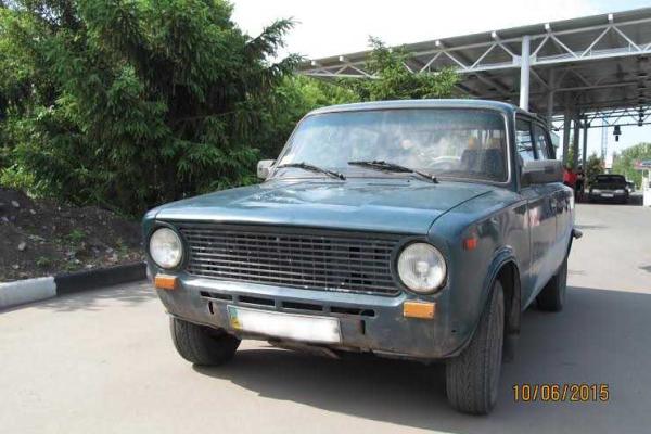 Через таможенный пост «Гоптовка» мать с дочерью пытались провезти оружие