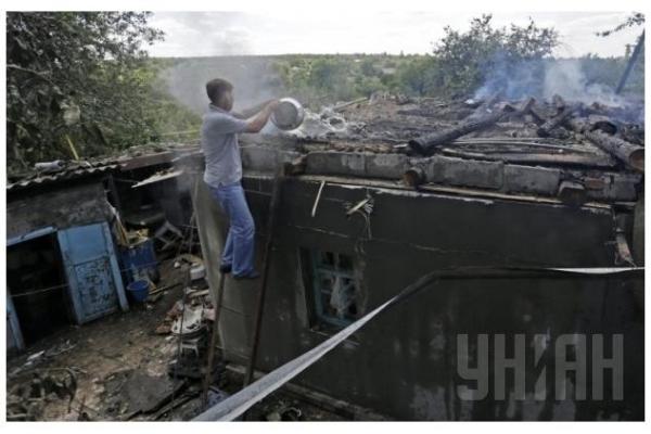 Огонь в Авдеевке: последствия ночного обстрела Огонь в Авдеевке: последствия ночного обстрела