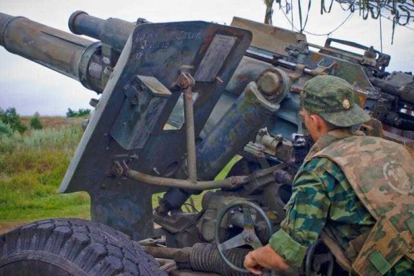 Учения сепаратистов «ДНР» из бригады «Кальмиус» - фотоальбом