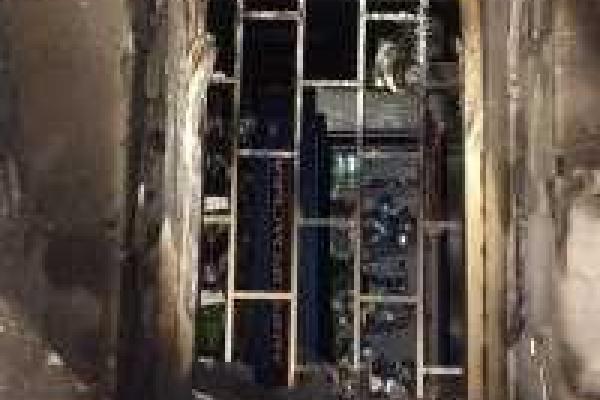Во время пожара в жилом доме Киева эвакуировано 60 человек Во время пожара в жилом доме Киева эвакуировано 60 человек