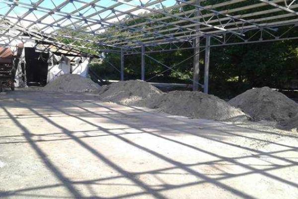 Во Львовской области незаконно добывали песок Во Львовской области незаконно добывали песок