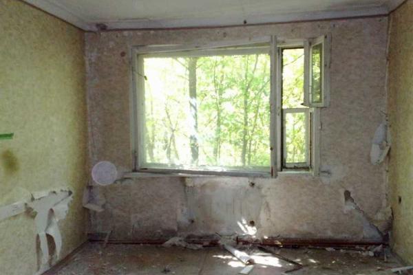 В Макеевке мародеры разграбили здание ГОАО «Макеевуглестрой» В Макеевке мародеры разграбили здание ГОАО «Макеевуглестрой»