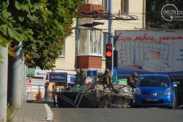 В Мариуполе наблюдалось активное перемещение военной техники
