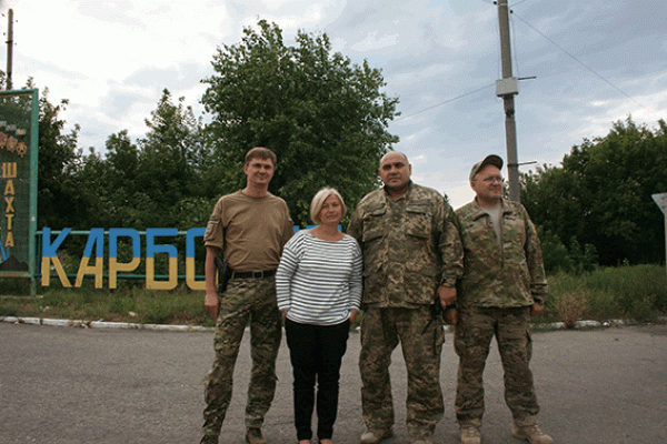 На Луганщину с рабочей поездкой прибыл "депутатский десант" На Луганщину с рабочей поездкой прибыл "депутатский десант"