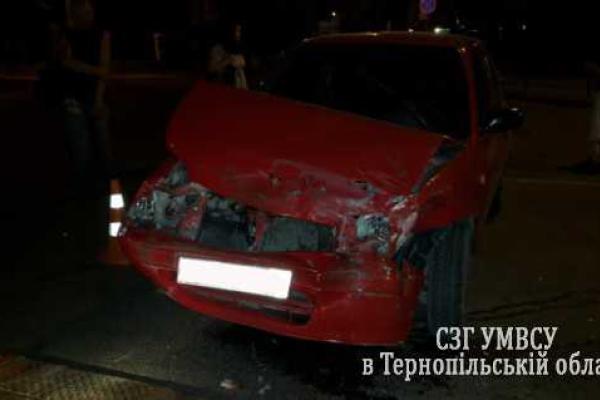 В Тернополе камуфляжный внедорожник стал участником двух правонарушений за одну ночь В Тернополе камуфляжный внедорожник стал участником двух правонарушений за одну ночь