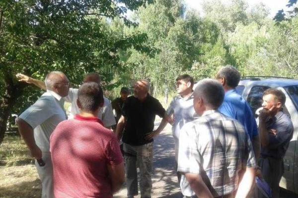 Георгий Тука посетил Станично-Луганский район