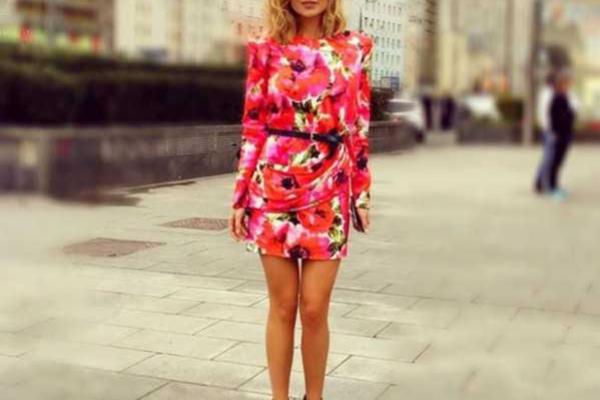 Глюкоза покорила фанатов своим нарядом