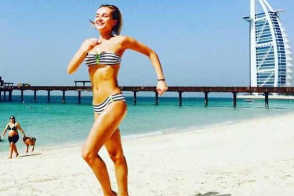 Полина Гагарина покорила фанатов худобой Полина Гагарина покорила фанатов худобой