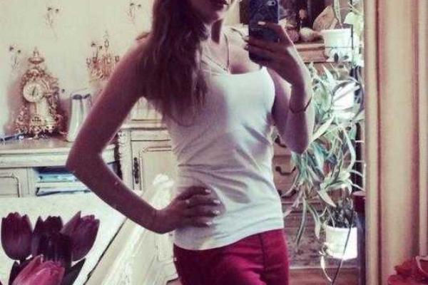 Омбудсмен "ДНР" Морозова ездит на Гоа и делает селфи в туалете