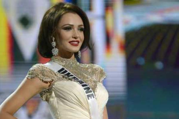 "Мисс Украина Вселенная" беременна от винницкого бизнесмена