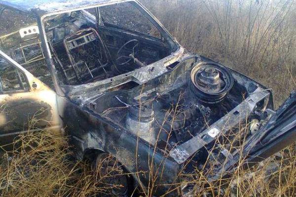 Страшное ДТП на Херсонщине: авто врезалось в дерево и взорвалось Страшное ДТП на Херсонщине: авто врезалось в дерево и взорвалось