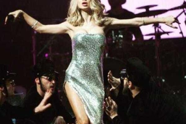 Лобода показала свои великолепные формы