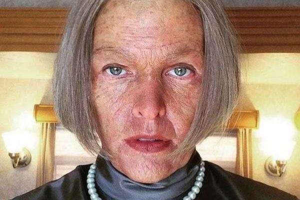 Милла Йовович шокировала поклонников снимком "из будущего"