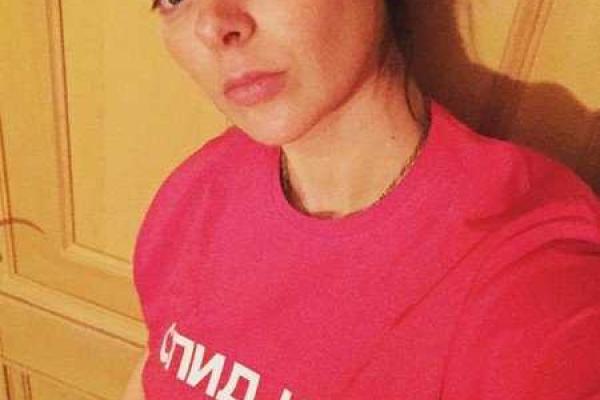 Марина Александрова "шокировала" поклонников лицом без косметики 