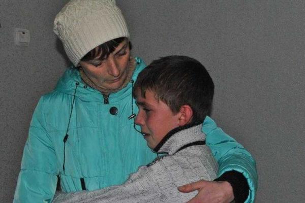 12-летний мальчик из Рубежного прогуливался по Харькову, пока его родители и полицейские искали в Луганской области 12-летний мальчик из Рубежного прогуливался по Харькову, пока его родители и полицейские искали в Луганской области