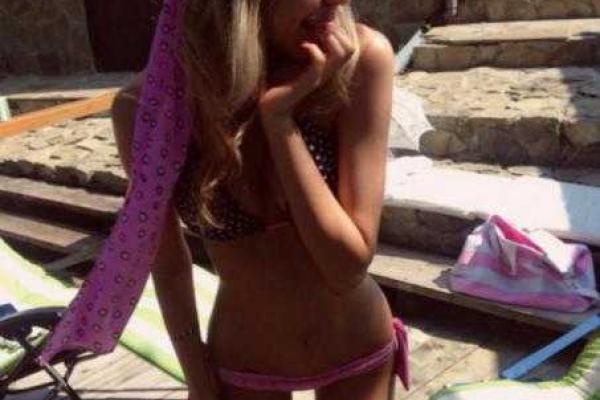 18-летний сын Газманова показал свою "костлявую" девушку