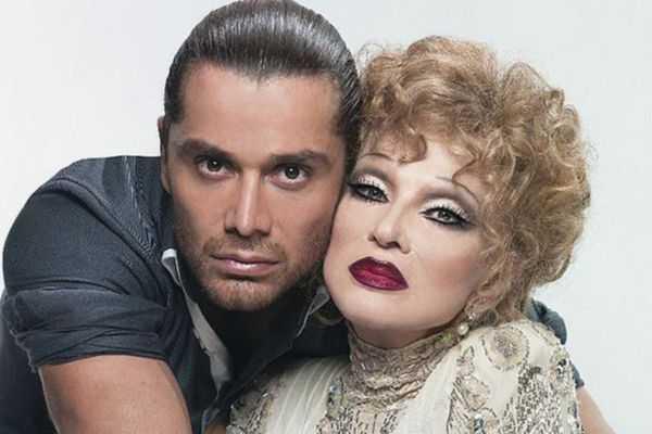 Ирина Билык родила сына от "возлюбленного" Людмилы Гурченко