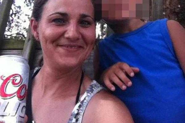 Американская учительница ввела несуществующий предмет "сексуальное воспитание" Американская учительница ввела несуществующий предмет "сексуальное воспитание"