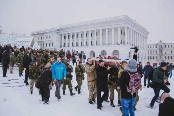На Майдане простились с легендой батальона "Миротворец" Александром Ильницким