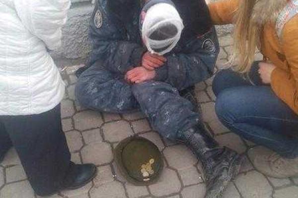 Раненый боевик "ДНР" просит милостыню в Ростове-на-Дону, - соцсети 