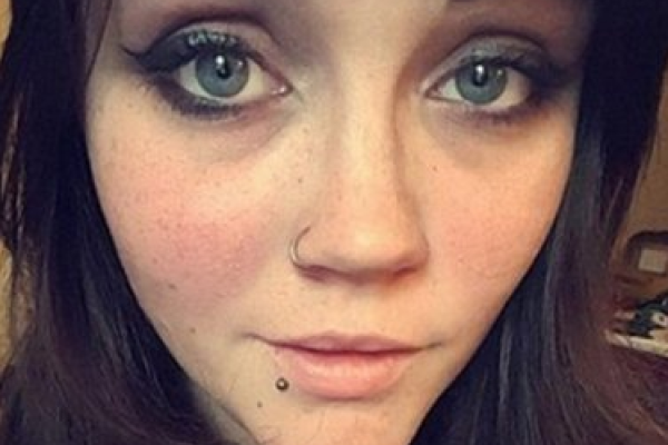 21-летняя американка замерзла насмерть, выйдя на улицу в чулках и шортах при температуре -21