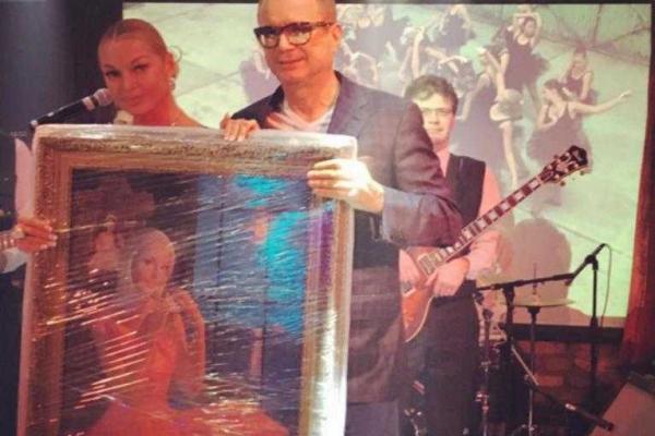 Волочкова десять дней праздновала 40-летний юбилей: шпагата не было