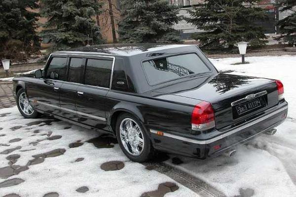 Кризис в России коснулся даже Путина: хозяин Кремля продает свой лимузин Кризис в России коснулся даже Путина: хозяин Кремля продает свой лимузин